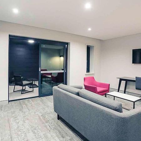 Mercure Тамуърт Екстериор снимка
