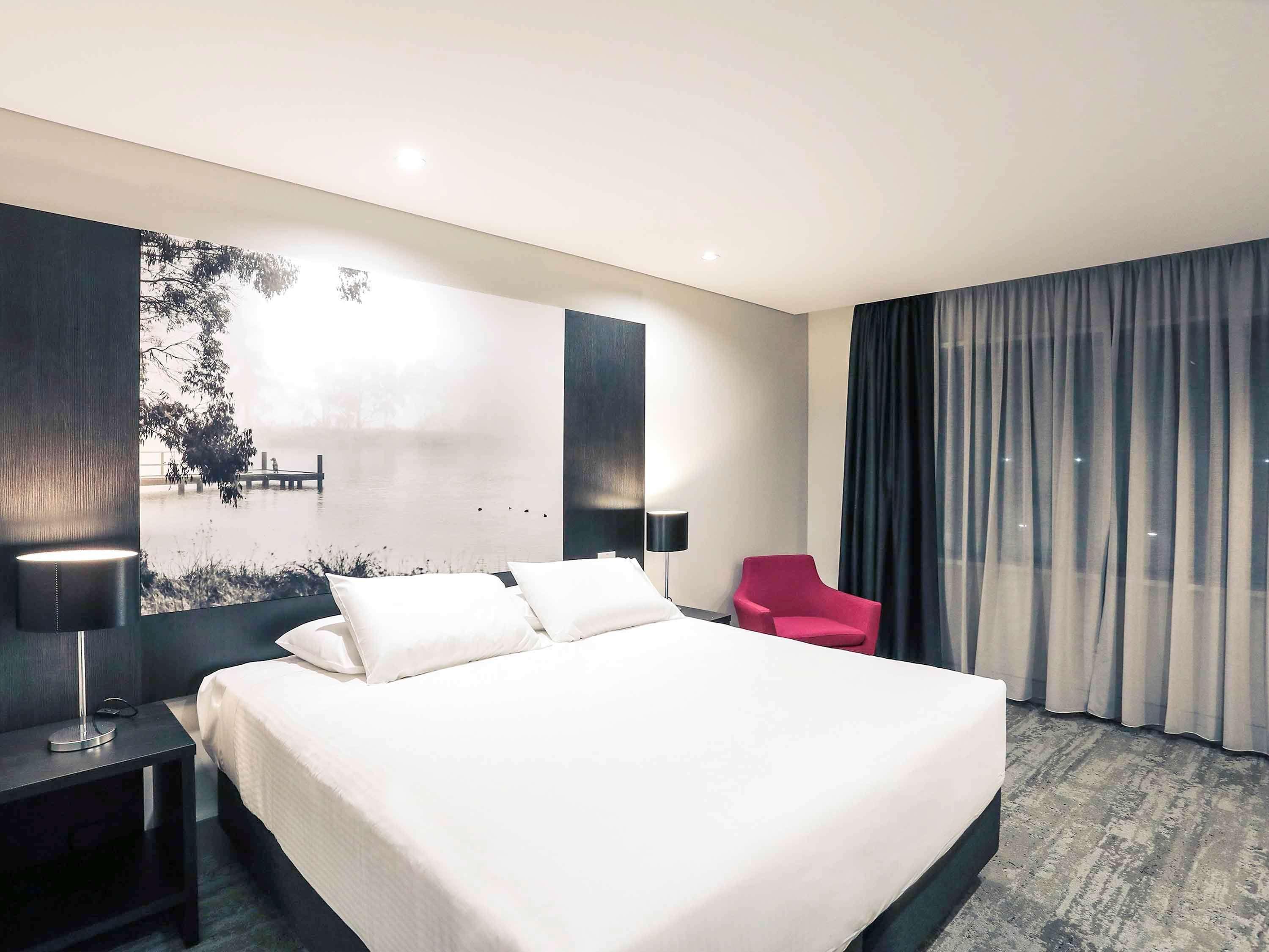 Mercure Тамуърт Екстериор снимка