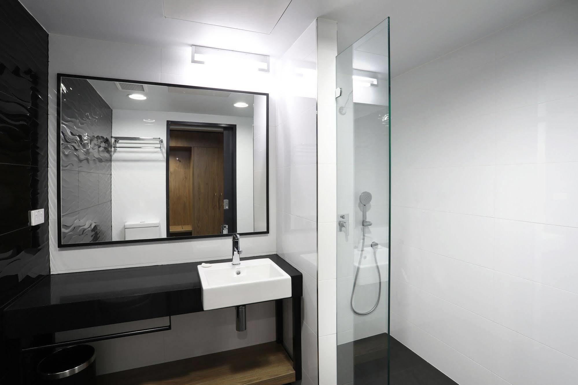 Mercure Тамуърт Екстериор снимка